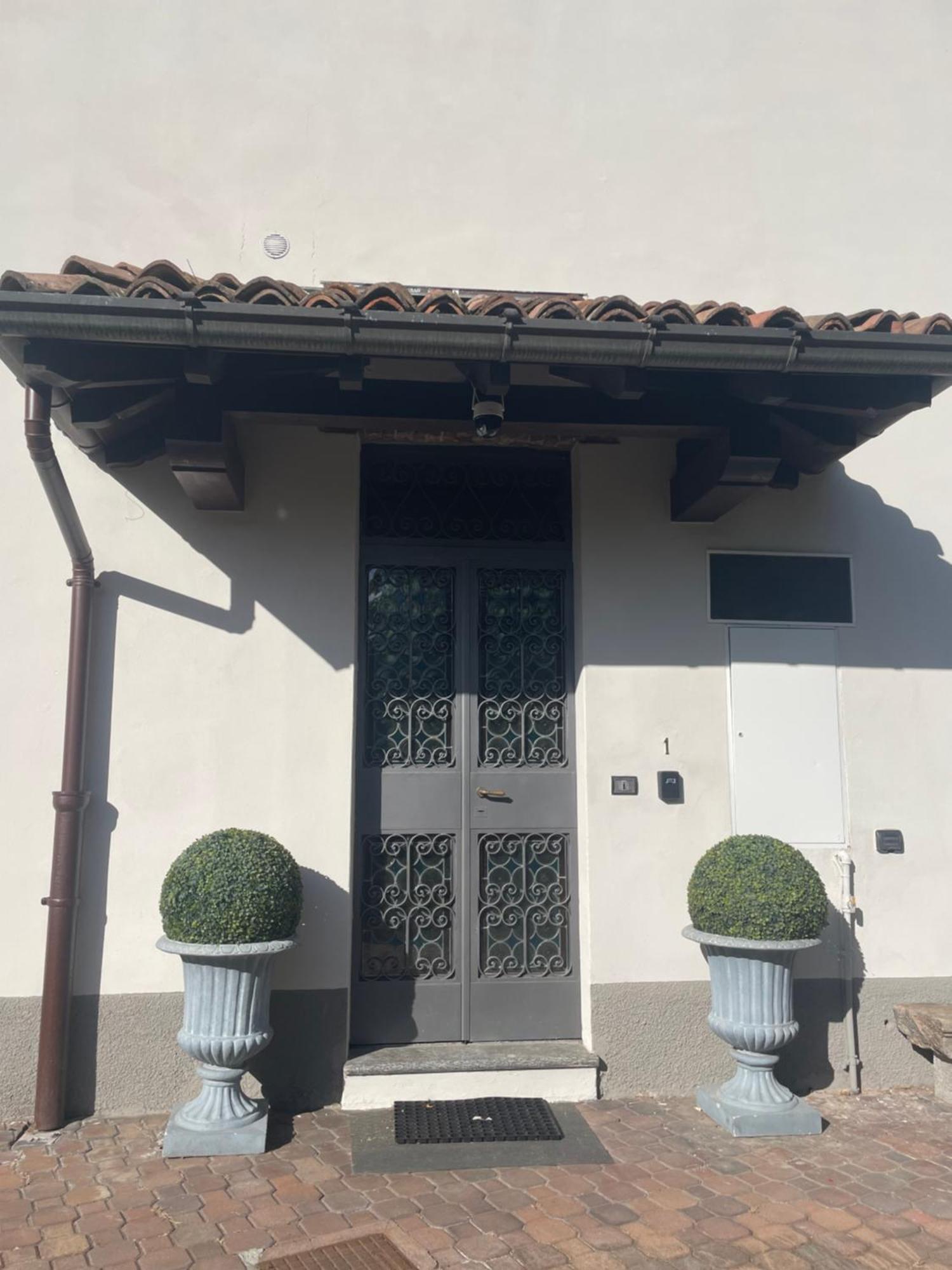 Villa Simona Malpensa Gallarate Eksteriør billede