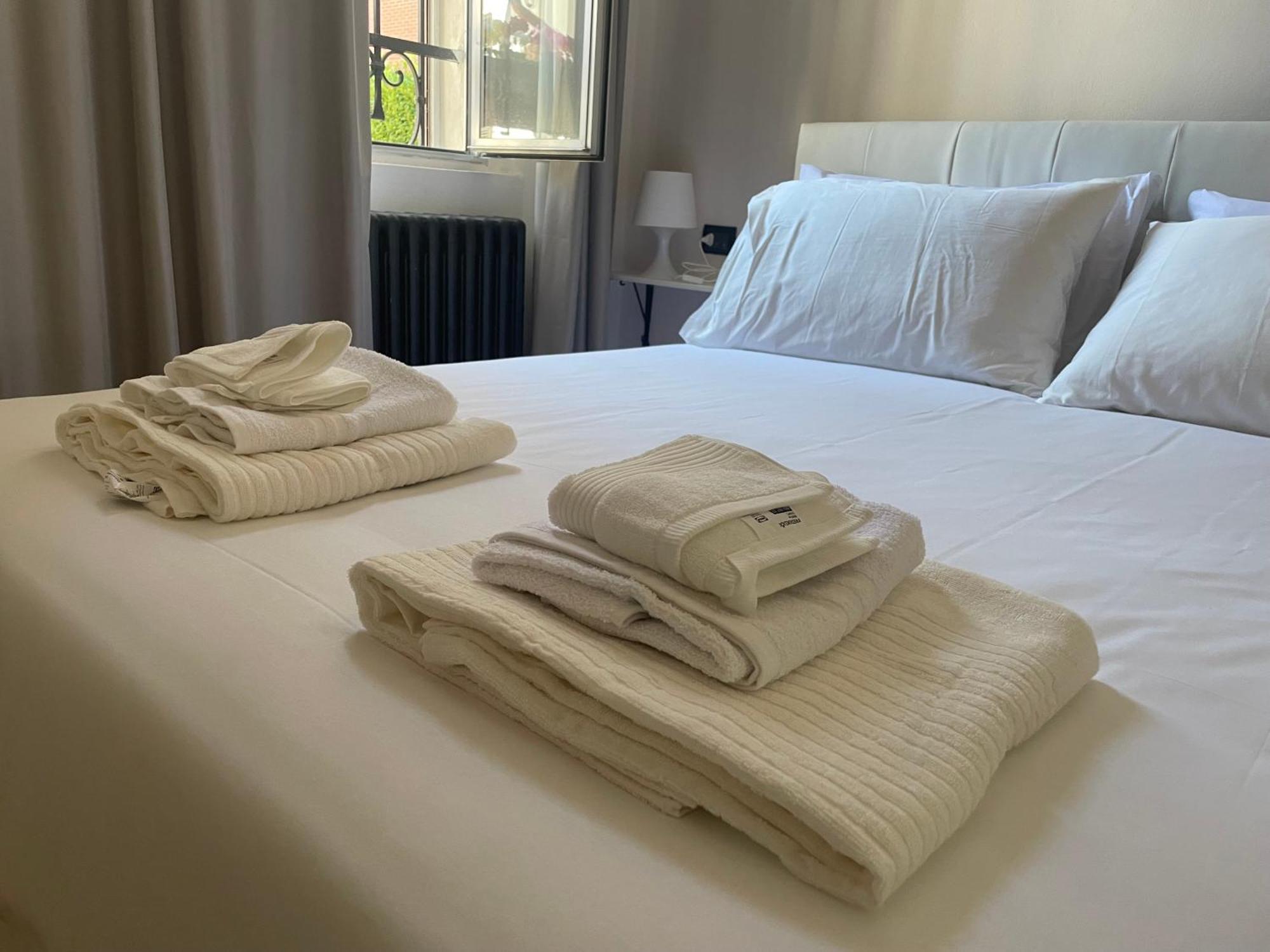Villa Simona Malpensa Gallarate Eksteriør billede