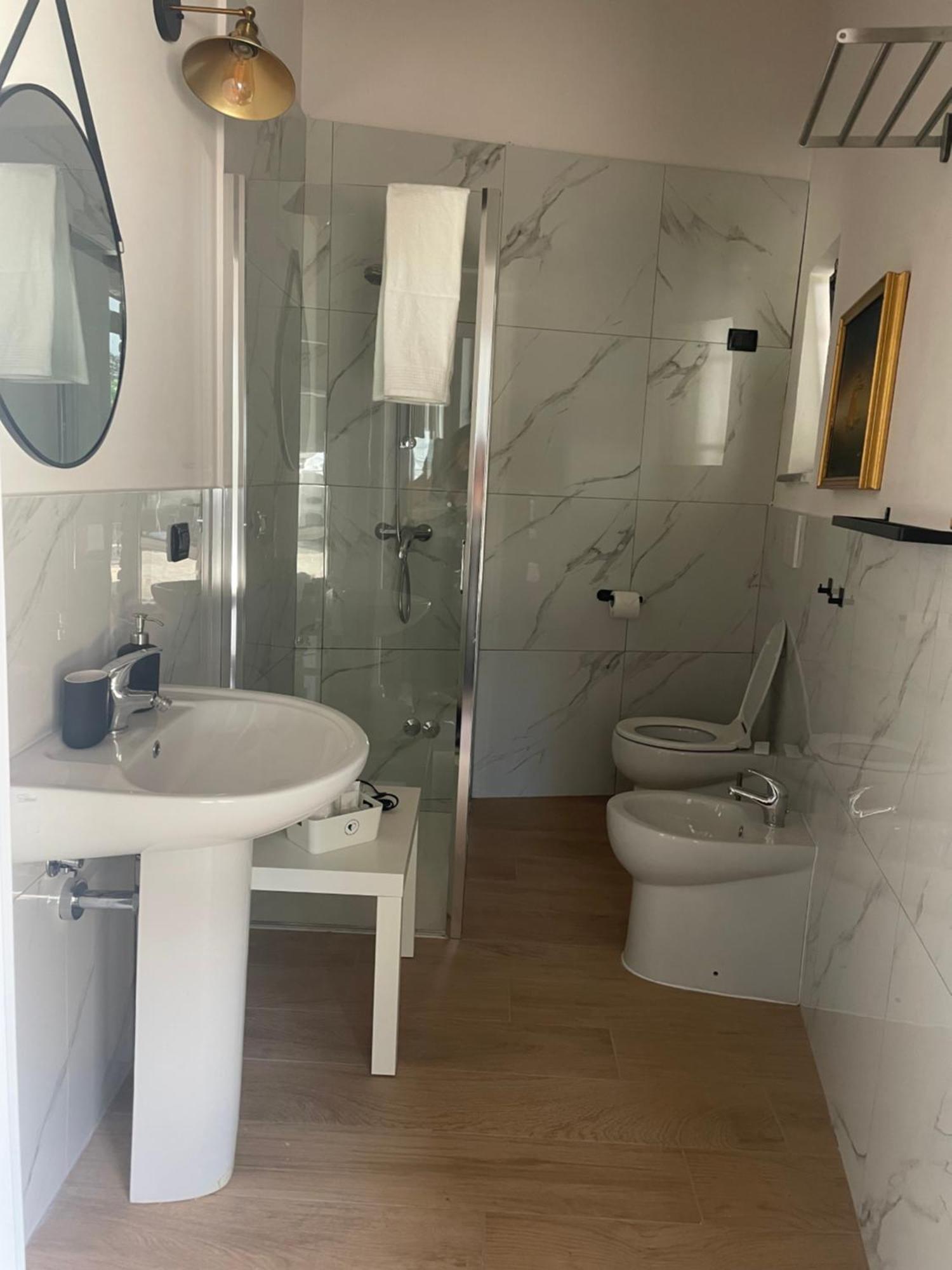 Villa Simona Malpensa Gallarate Eksteriør billede