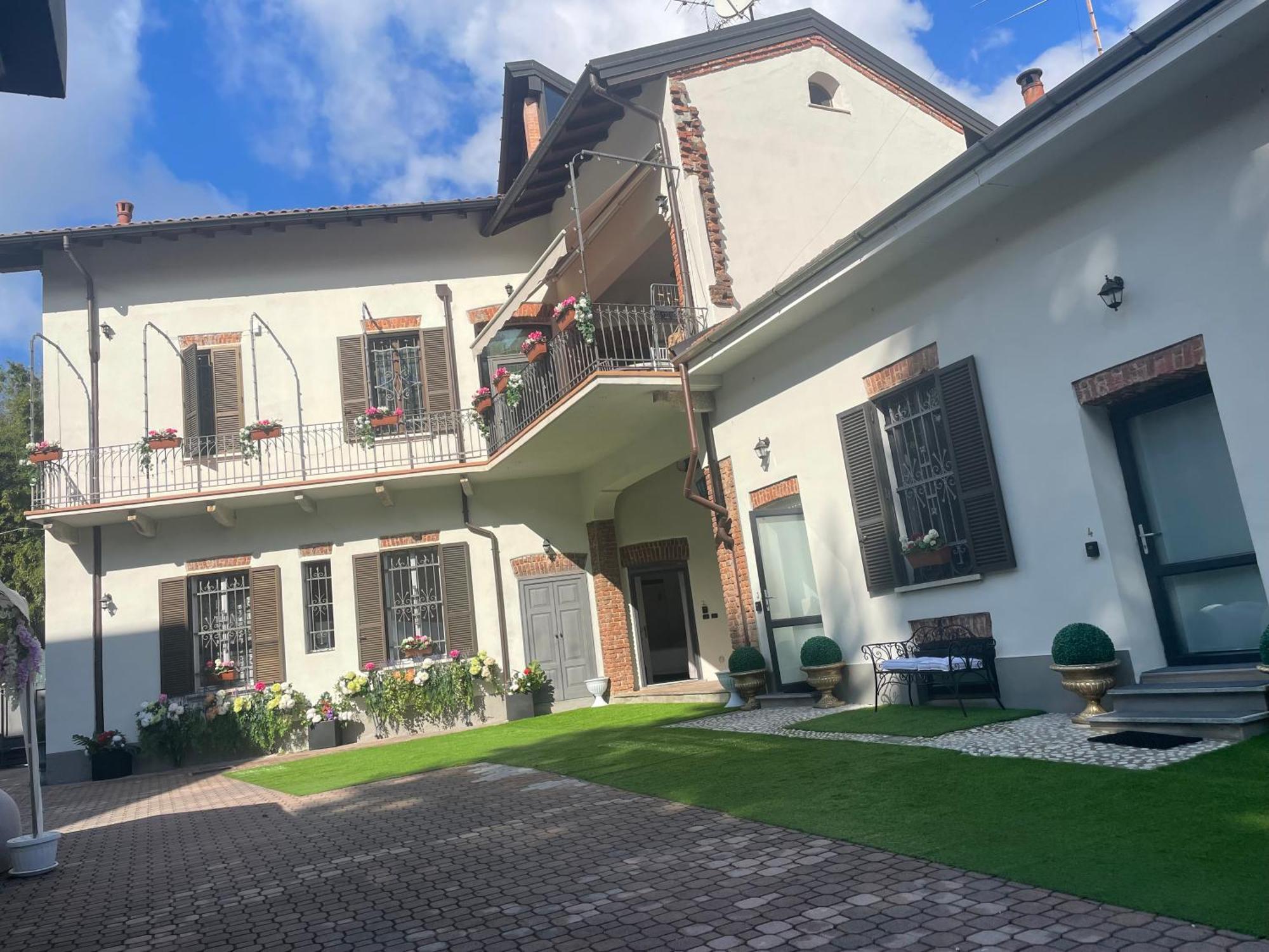 Villa Simona Malpensa Gallarate Eksteriør billede