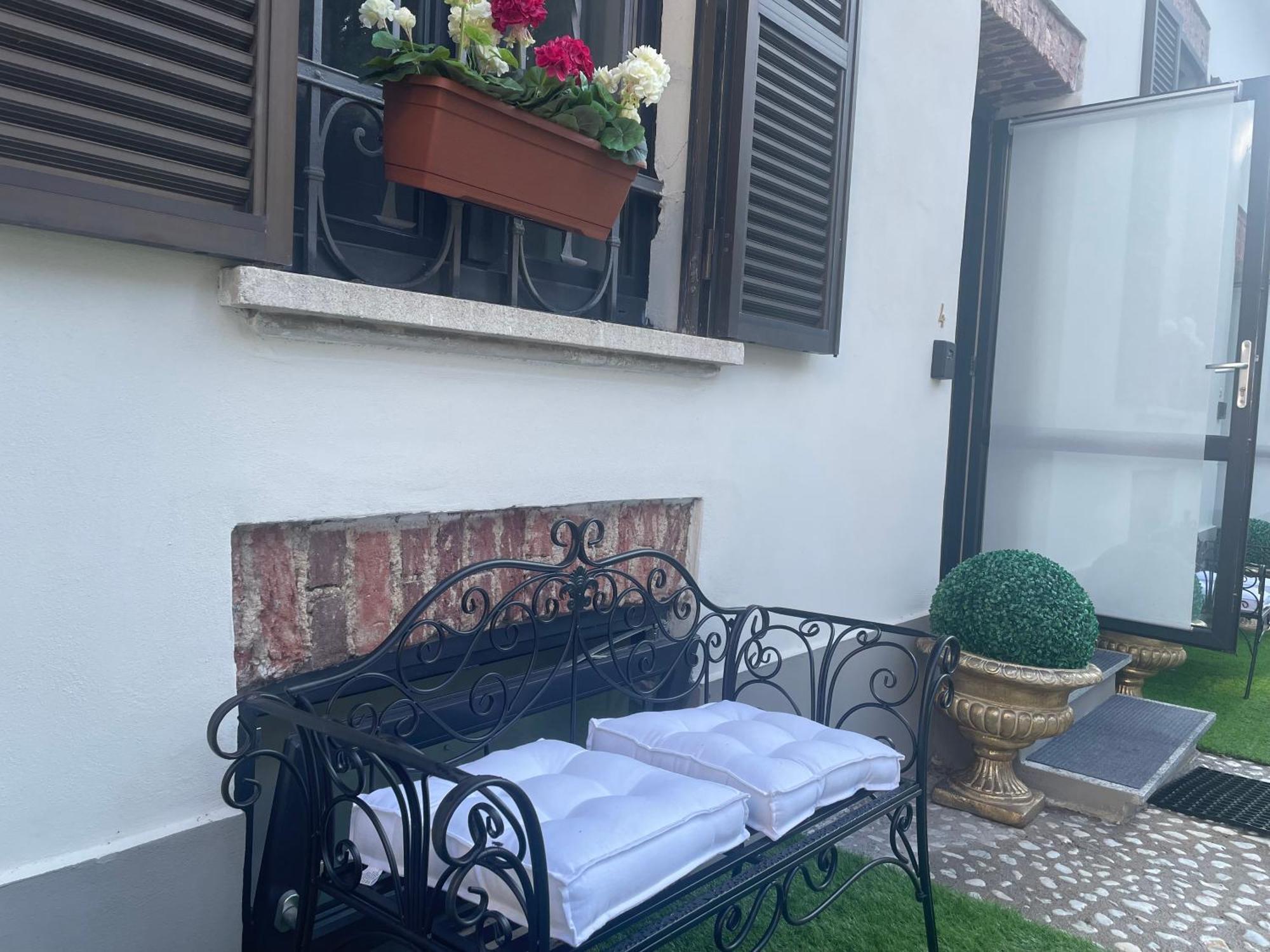 Villa Simona Malpensa Gallarate Eksteriør billede